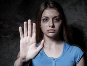 Sağlık çalışanlarından kadına şiddete karşı kamu spotu