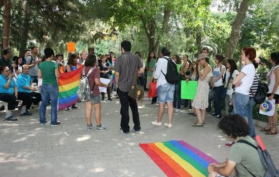 ÖGB ve Emniyet Müdürlüğü, Ege üniversiteli LGBTİ+’ların güvenliğini sağlamayacağını söyledi!