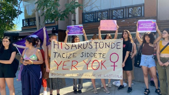 Feminist Boğaziçi, şiddet ve tacizi protesto etti
