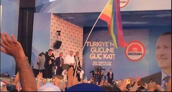 Türkiye’de Adım Adım LGBT’nin Yasallaşma Süreci
