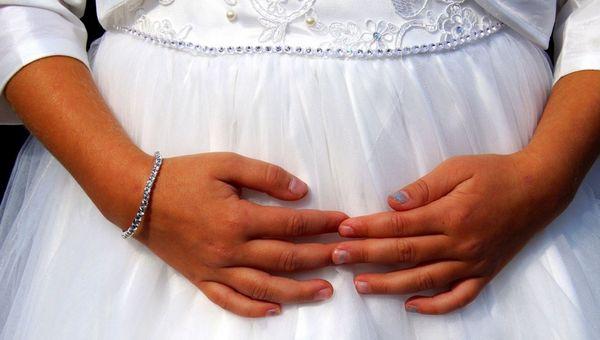 Bir yılda 10 bin çocuk evlendirildi